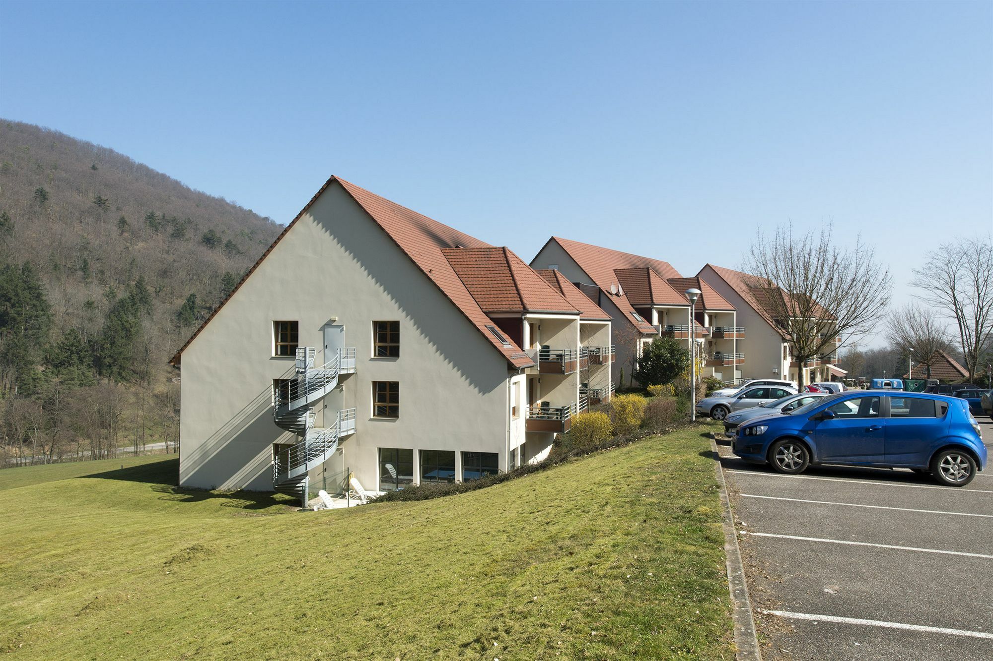 Goelia Le Domaine Du Golf Aparthotel Ammerschwihr Exterior foto